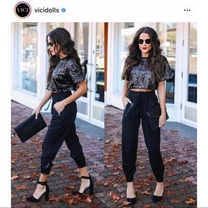 Vici Peyton Pocketed Joggers NWOT